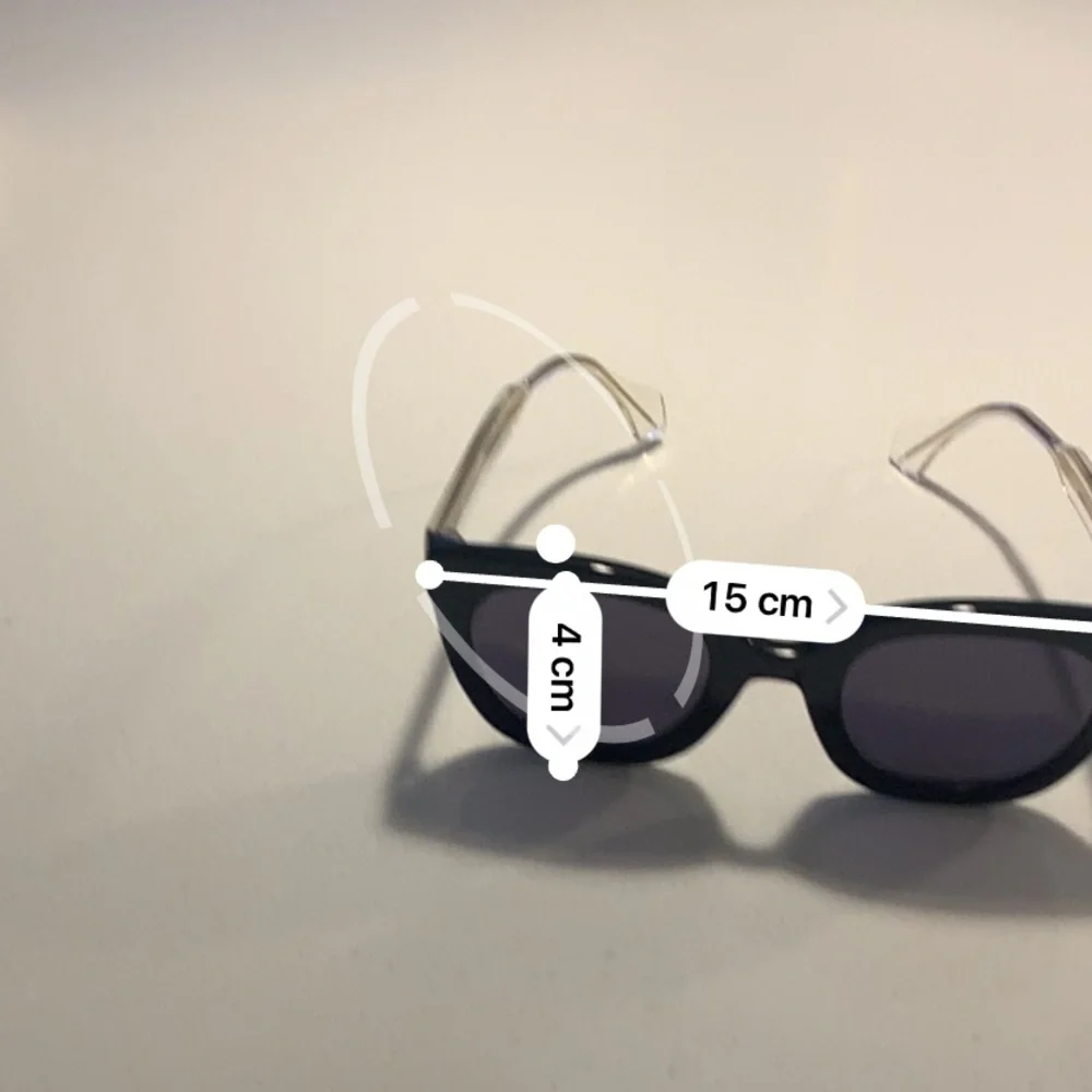 Authentic GUCCI sunglasses for women - Picture 8 of 15